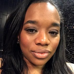 Meet your Posher, Kristal